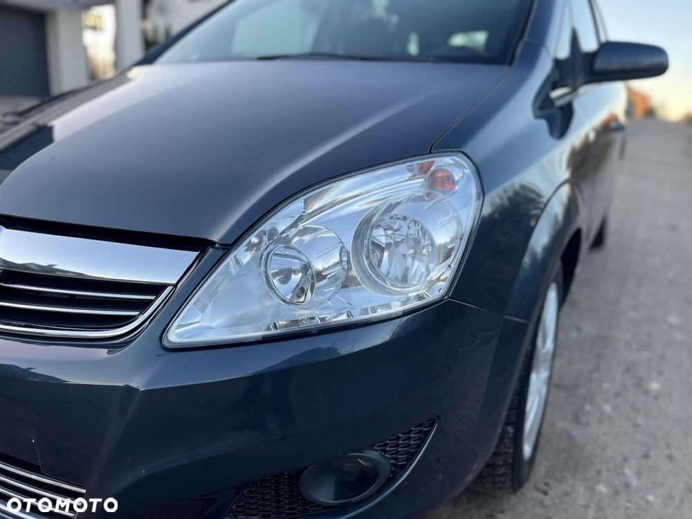 Opel Zafira 1.6 - 20