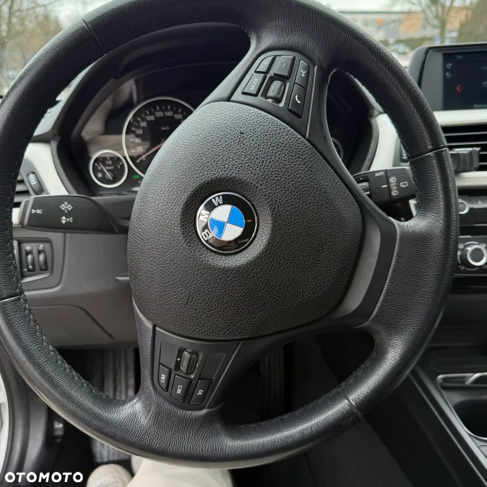 BMW Seria 3 ver-318d - 22
