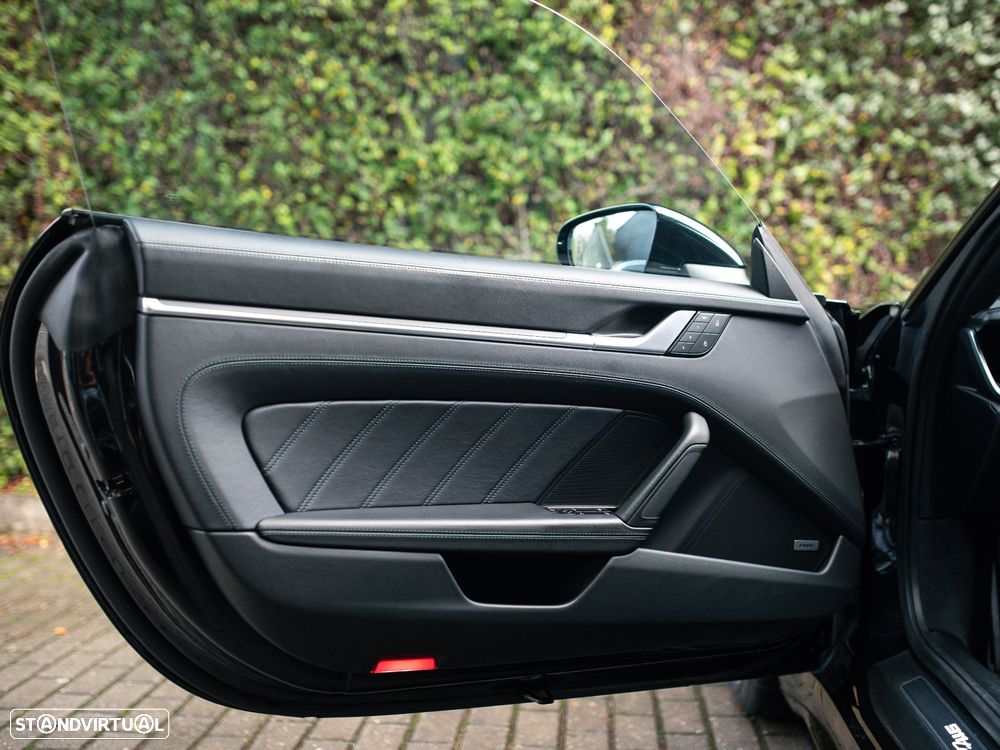 Porsche 911 (992) Turbo S - 25