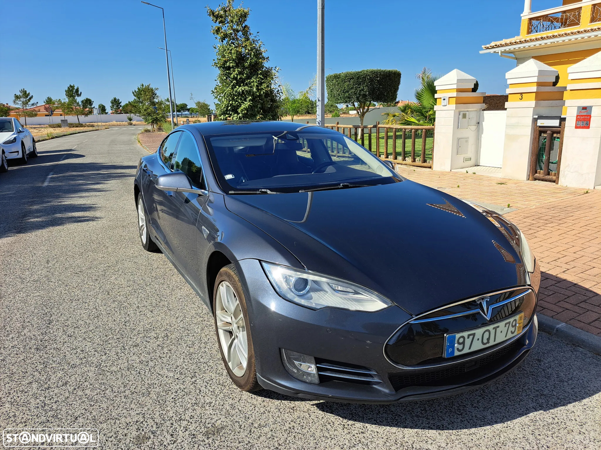 Tesla Model S 85 Perfomance - 5