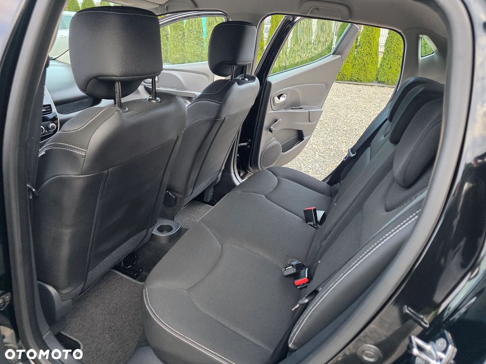 Renault Clio 1.2 16V 75 Authentique - 13