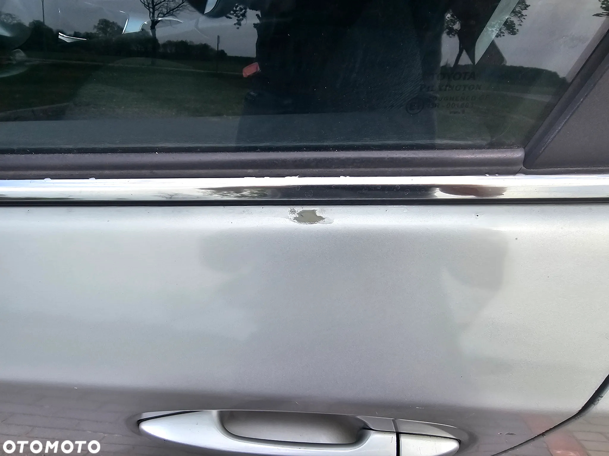 Toyota Avensis Combi 2.0 Executive - 22