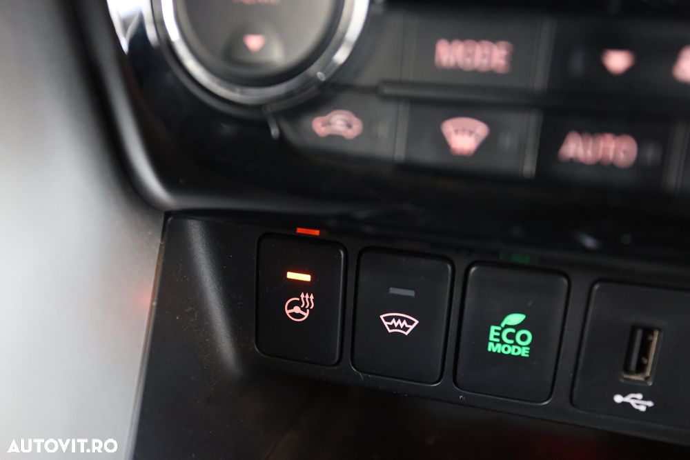 Mitsubishi Eclipse-Cross 1.5-litre 16-valve DOHC MIVEC Instyle Aut. - 26