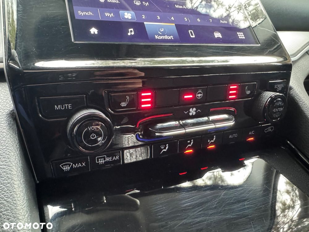 Jeep Grand Cherokee 3.6 V6 Pentastar 4WD Automatik Laredo - 31