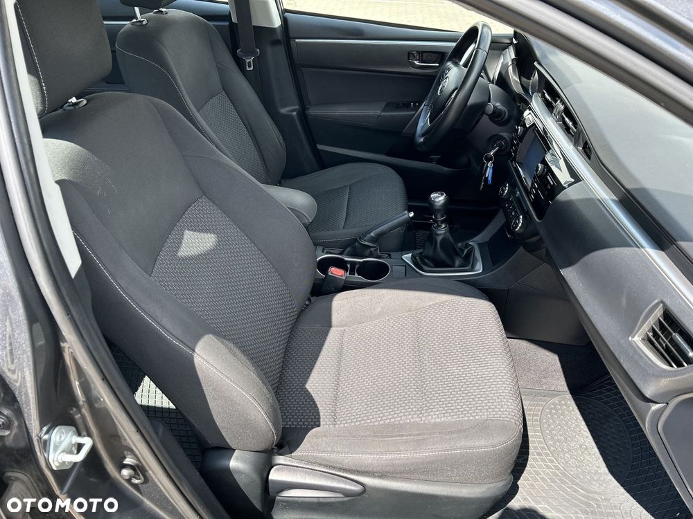 Toyota Corolla 1.6 Premium EU6 - 15