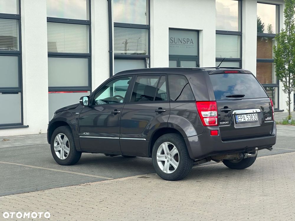 Suzuki Grand Vitara 1.9 DDiS Comfort - 9