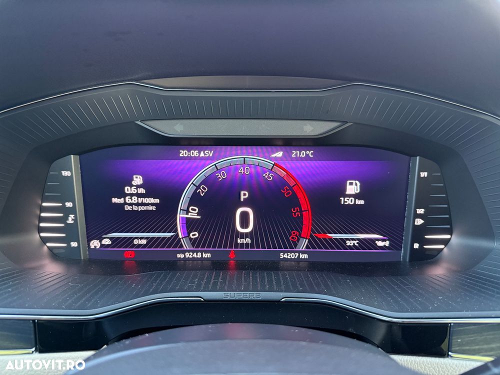Skoda Superb 2.0 TDI 4X4 DSG Style - 6