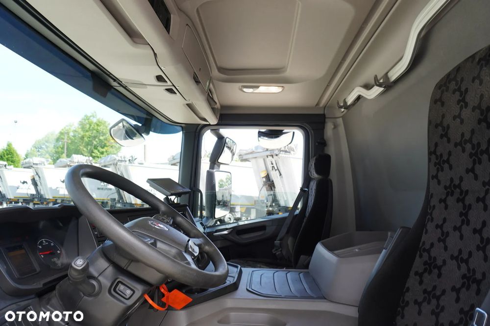 Scania P280 4×2 / 140 tys. km! / 735 cm rama - 19