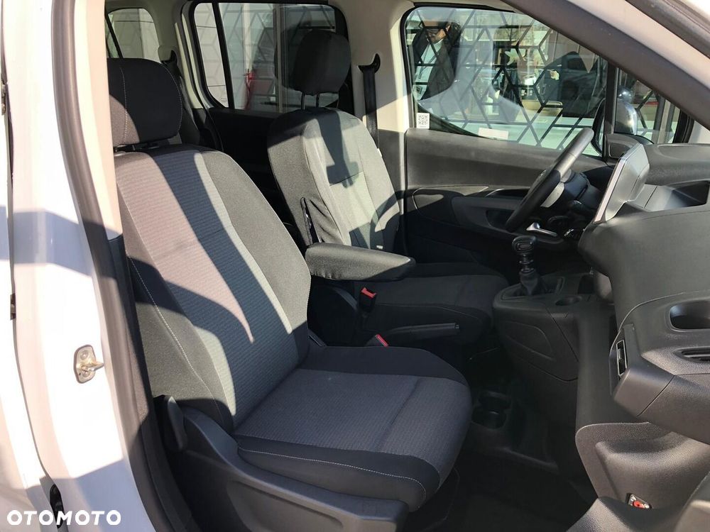 Toyota Proace City Verso 1.5 D-4D Business - 21