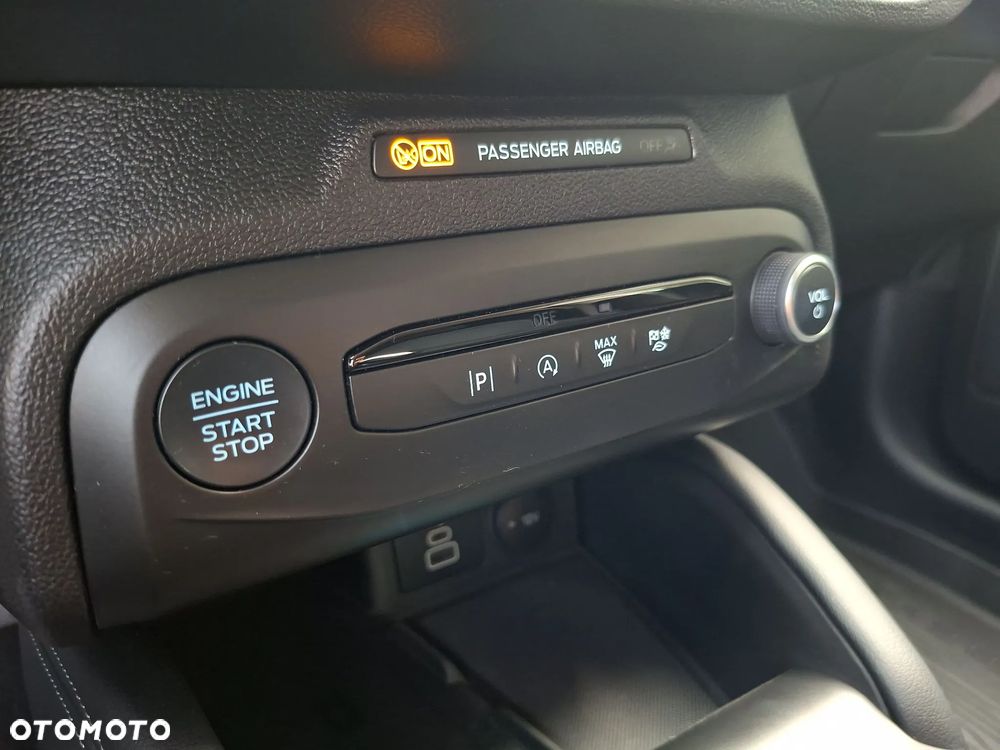 Ford Focus 1.0 EcoBoost mHEV Titanium X - 33