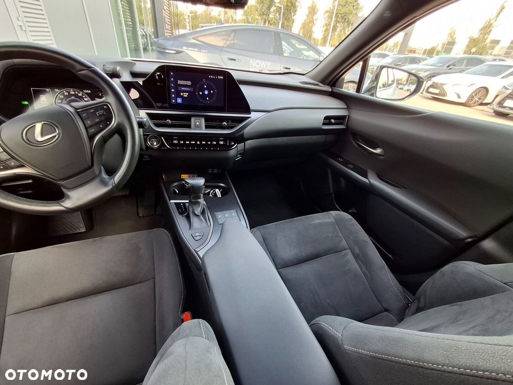 Lexus UX 250h GPF Business 2WD - 12
