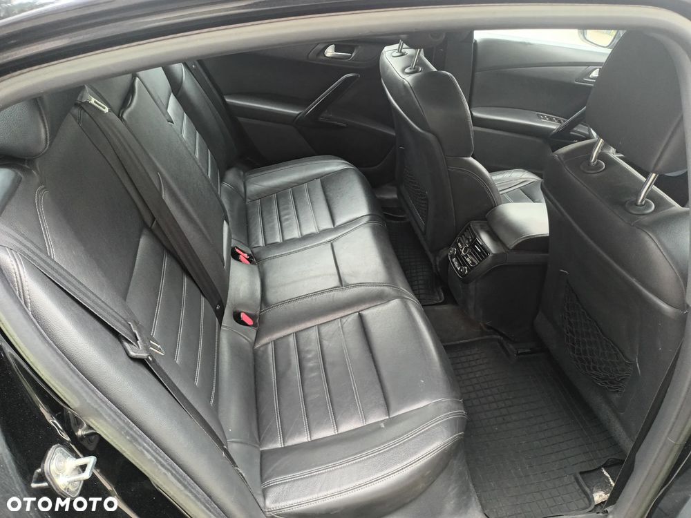 Peugeot 508 RXH 2.0 HDi HYbrid4 - 5