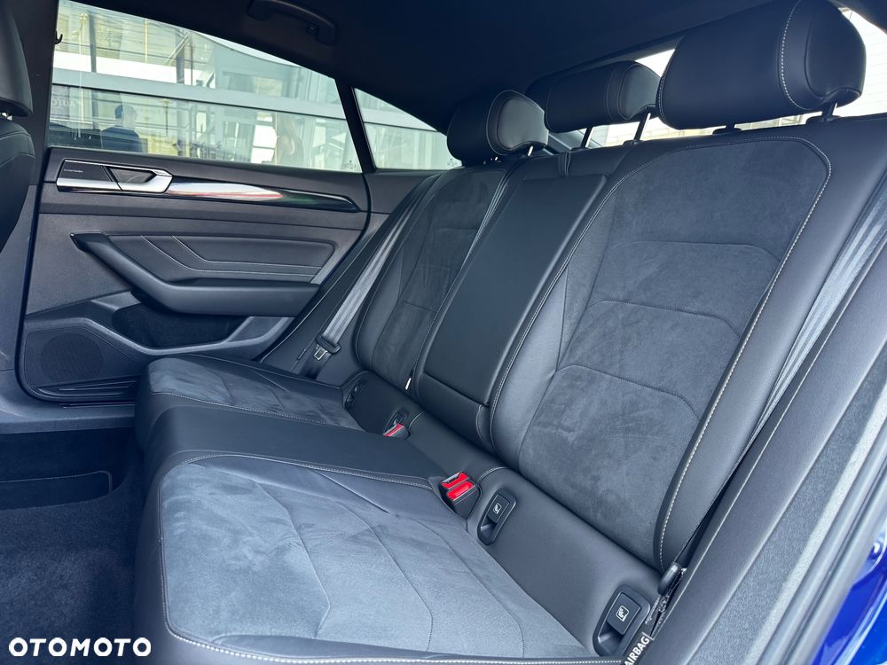 Volkswagen Arteon 2.0 TDI SCR 4Motion DSG R-Line - 13