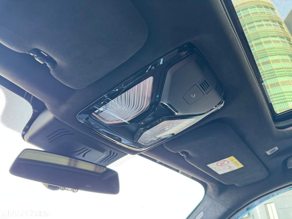 BMW X5 xDrive45e - 27