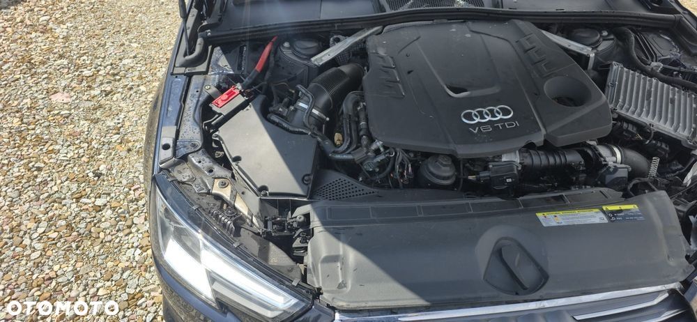 Audi A4 Allroad 3.0 TDI S tronic - 16