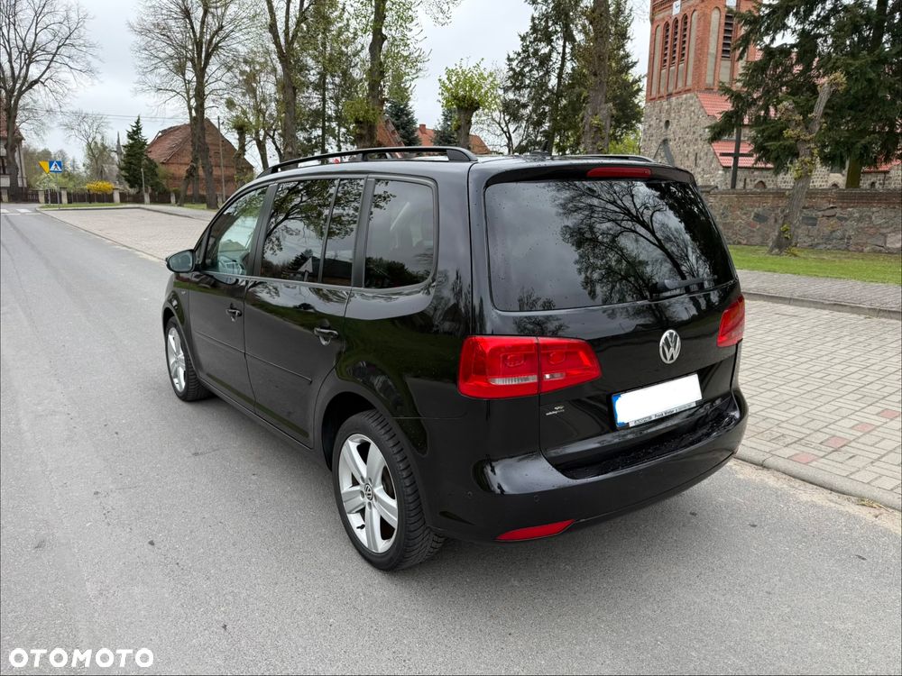 Volkswagen Touran 2.0 TDI DPF DSG MATCH - 5