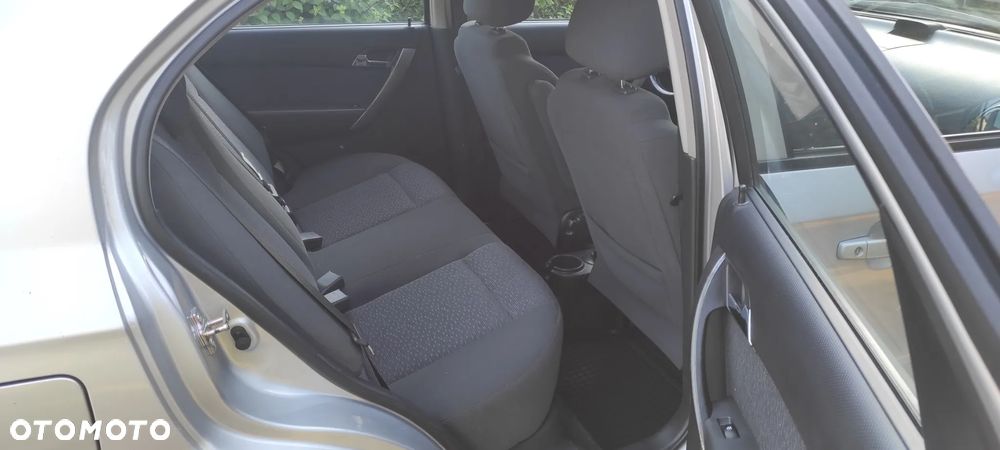 Chevrolet Aveo 1.4 16V Premium - 12