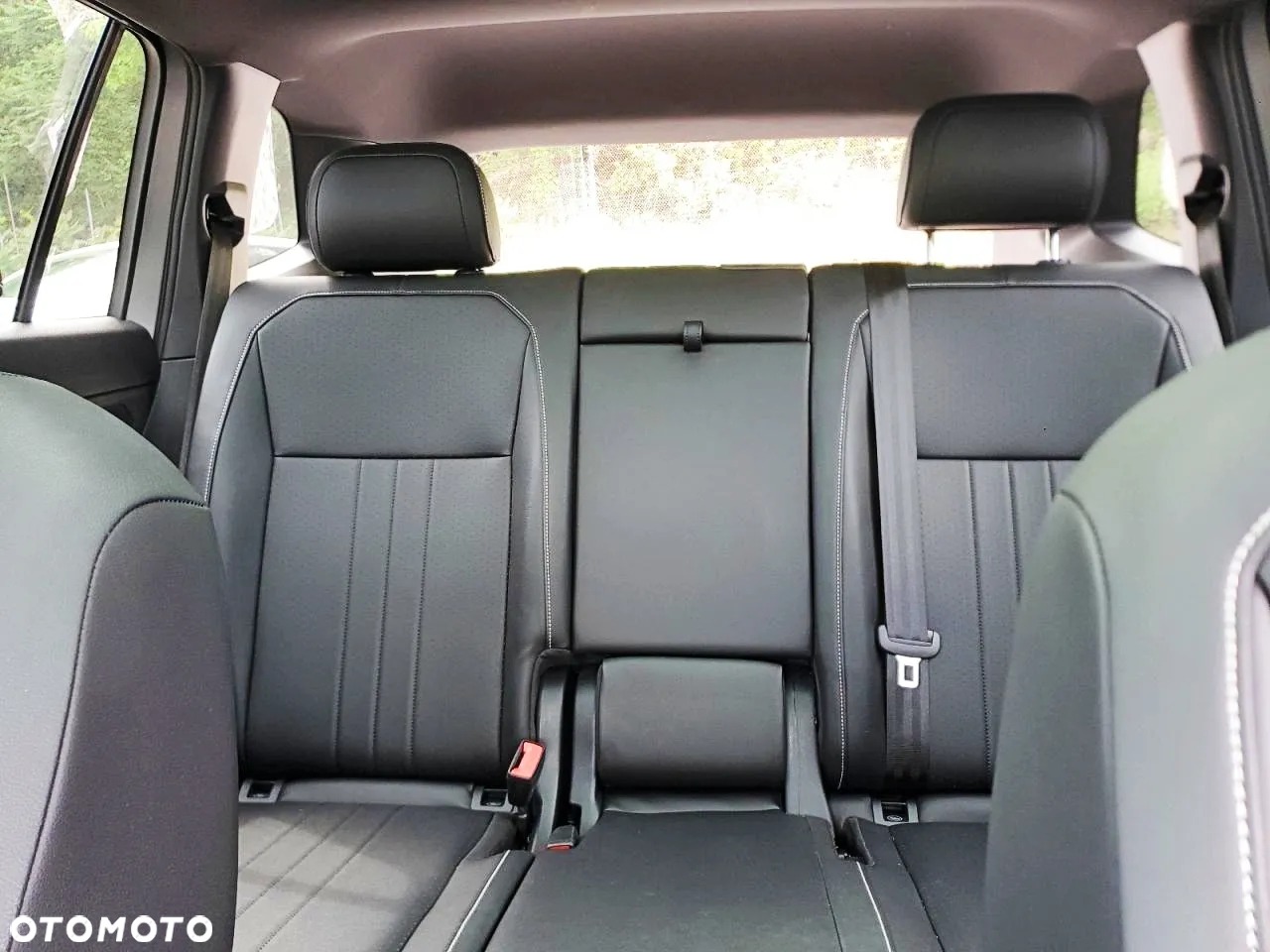 Volkswagen Tiguan 2,0 TSI OPF 4Motion DSG R-Line - 10