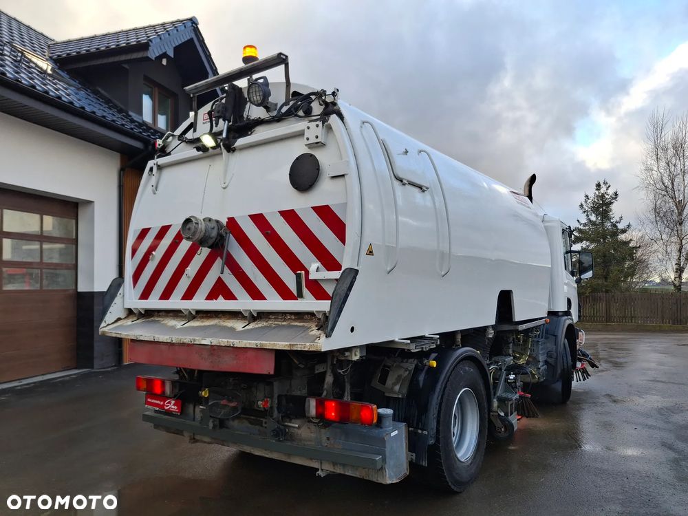 Scania 94G Zamiatarka Uliczna Bucher 2 Silniki Odchwaszczarka Szczotki L/R Specjalny - 5