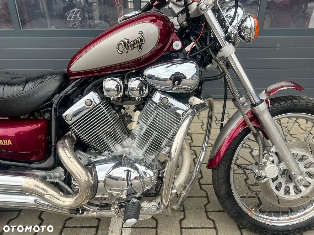 Yamaha XV - 12