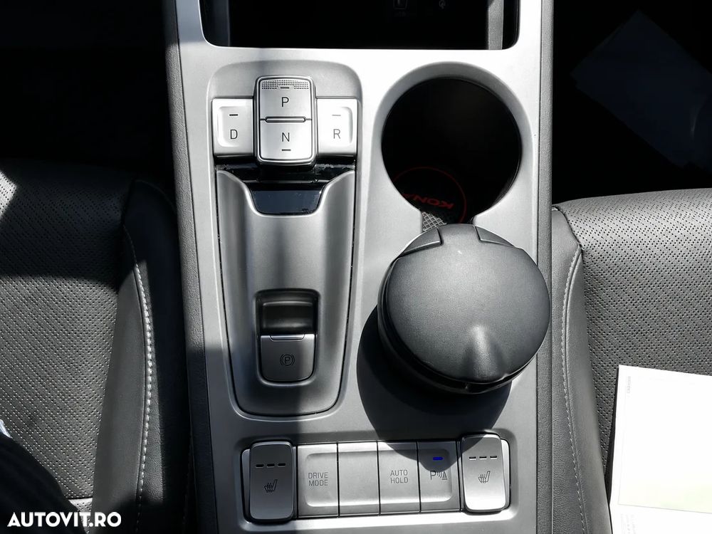 Hyundai KONA Premium - 6