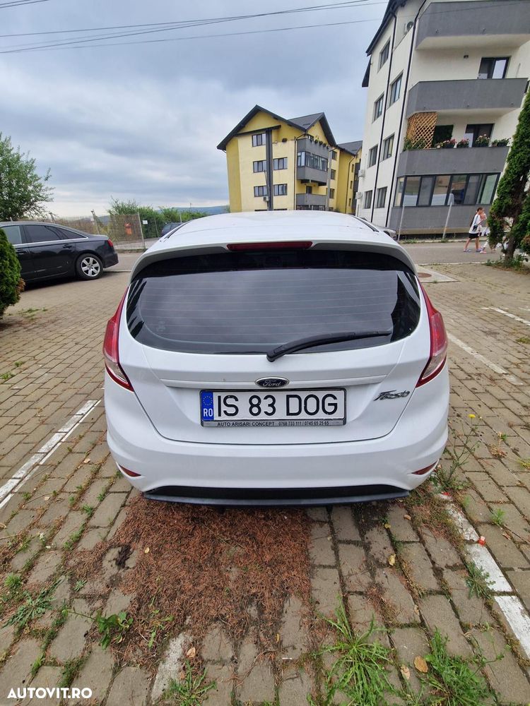 Ford Fiesta - 4