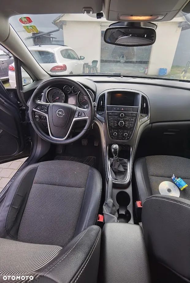 Opel Astra 1.7 CDTI Cosmo S&S - 8