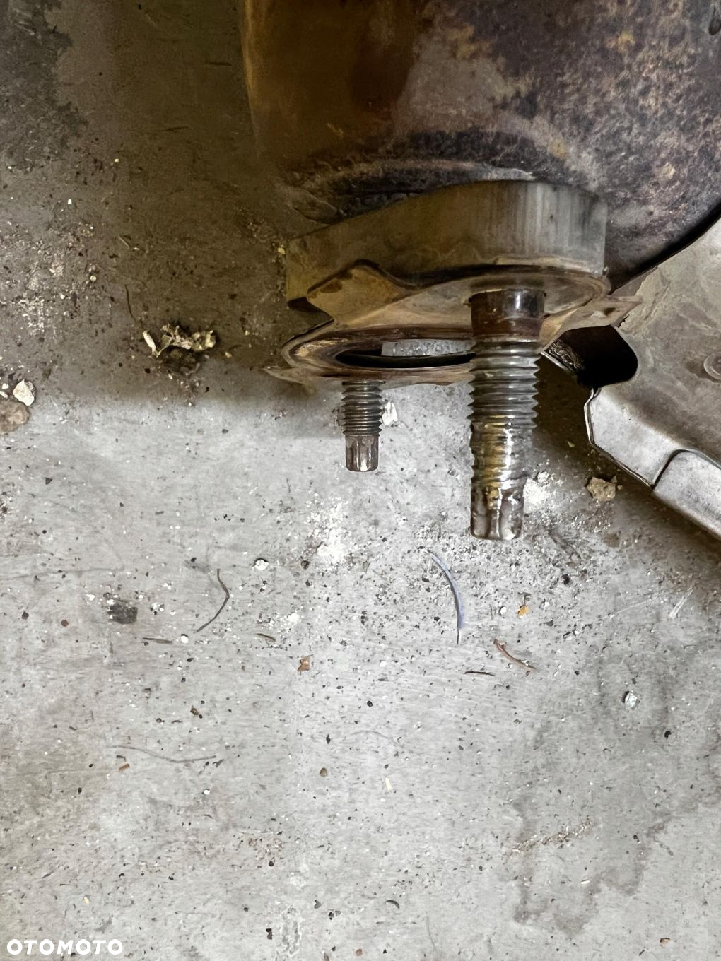 KATALIZATOR DPF ZC3 ZC4 TOYOTA HILUX VIII 8 2.4D D4D - 8