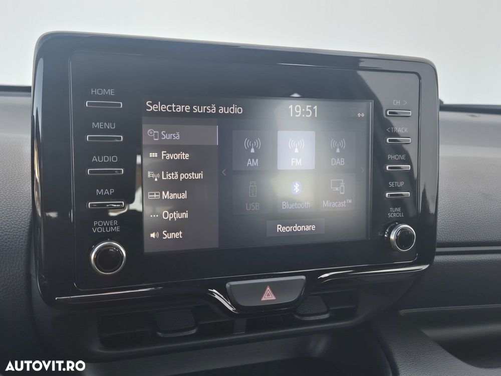 Toyota Yaris - 20