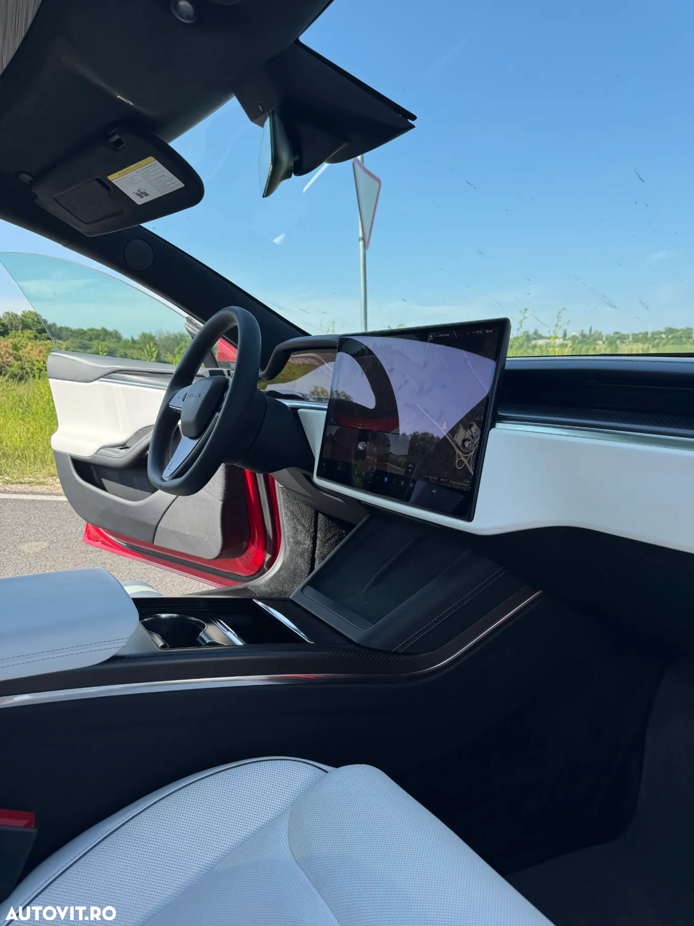 Tesla Model S Plaid - 19