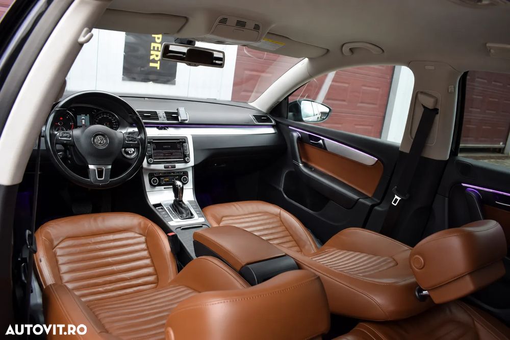 Volkswagen Passat 2.0 TDI DSG Highline - 3
