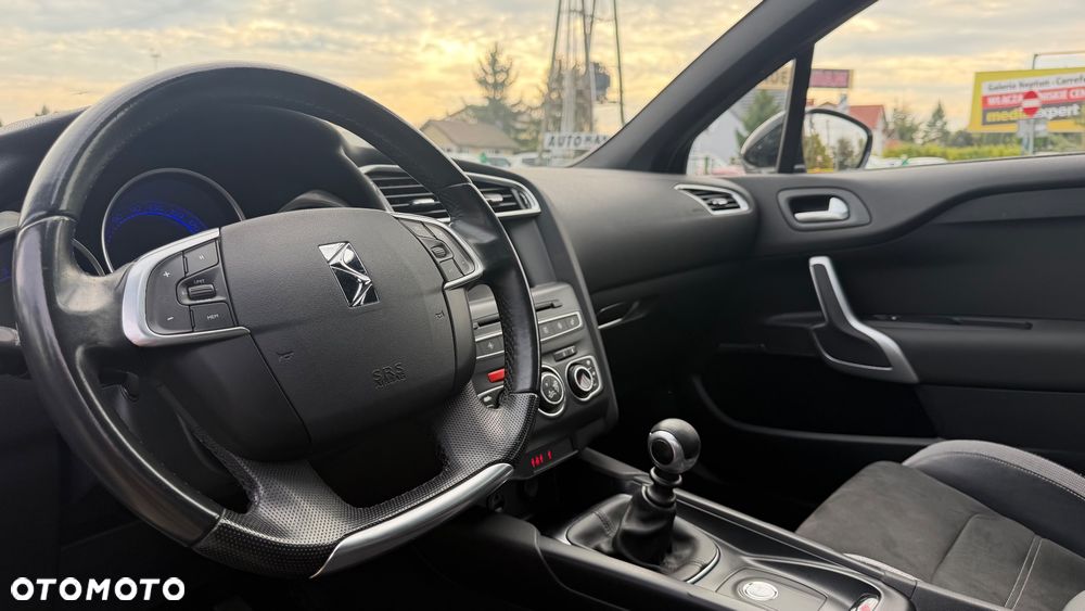 Citroën DS4 Crossback PureTech 130 S&S - 11