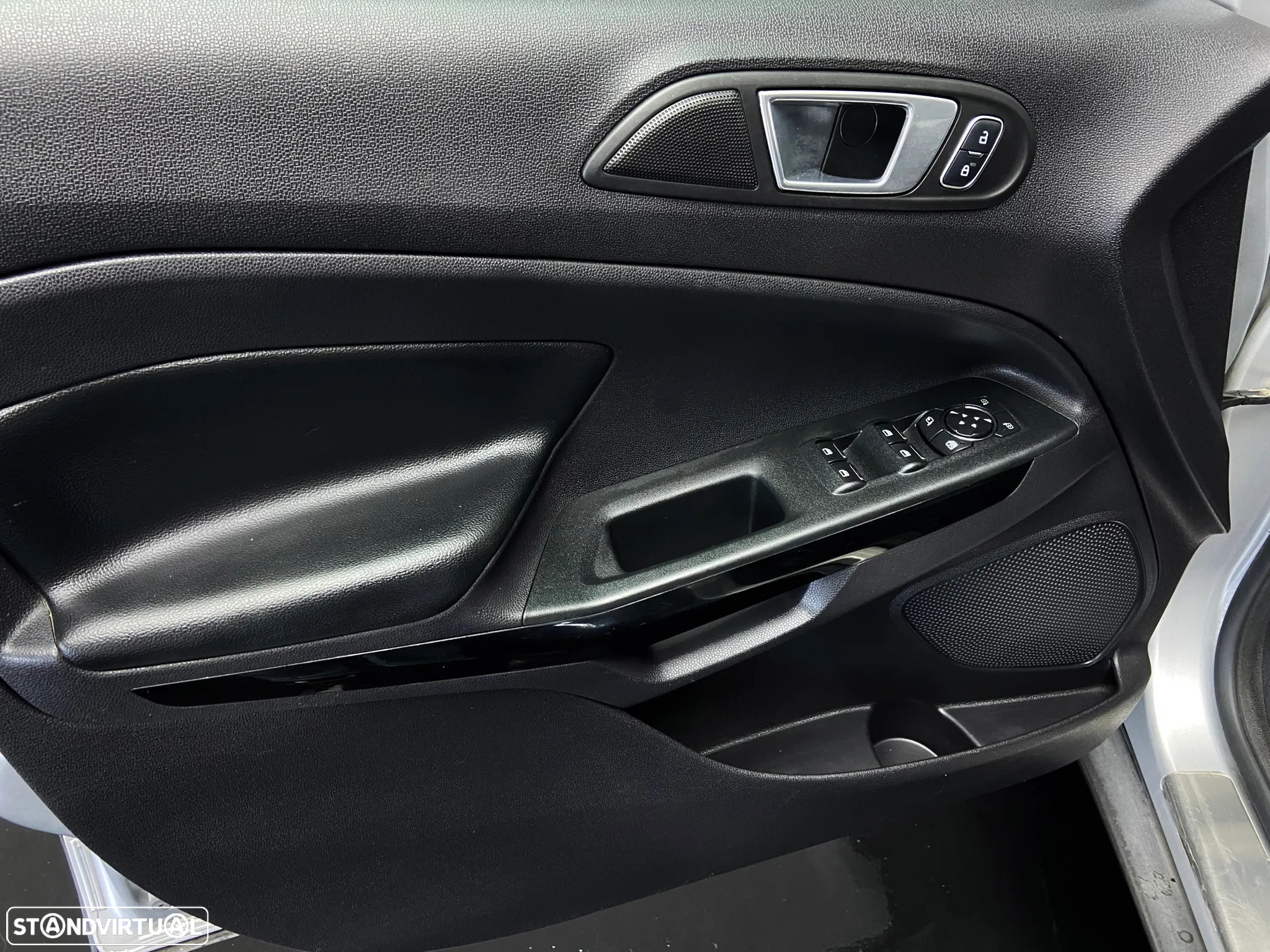 Ford EcoSport 1.0 EcoBoost Titanium - 7