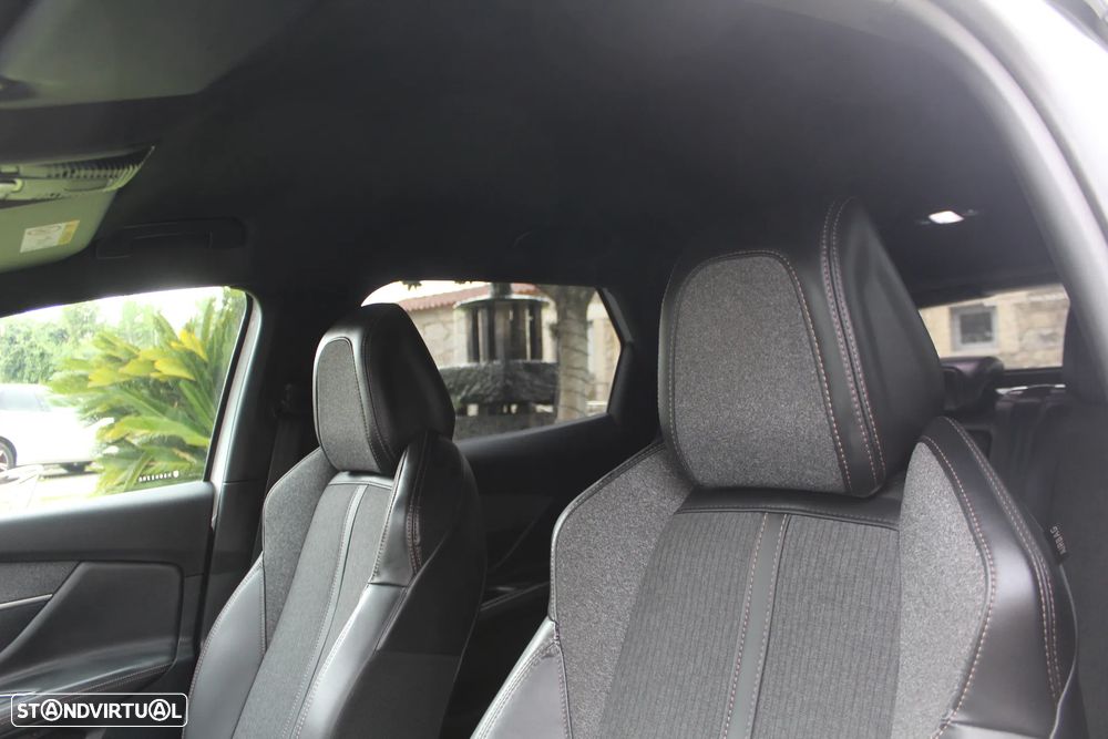 Peugeot 3008 1.6 BlueHDi GT Line EAT6 - 16