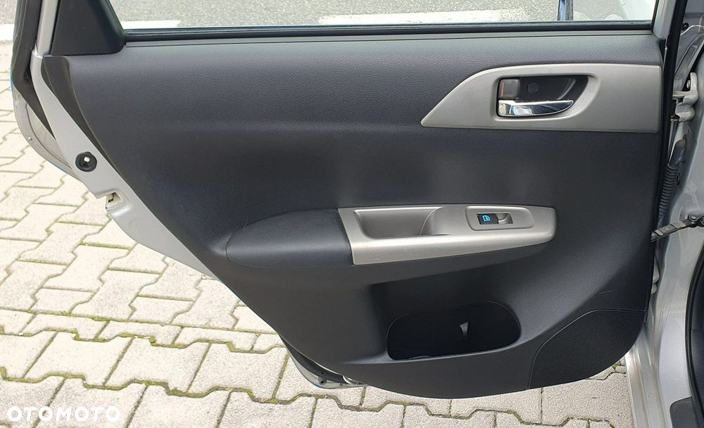 Subaru Impreza - 20