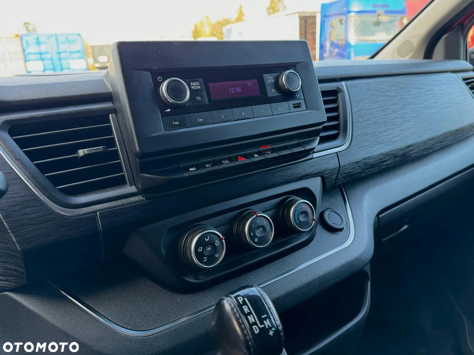 Renault Trafic SpaceClass 2.0 dCi EDC - 15