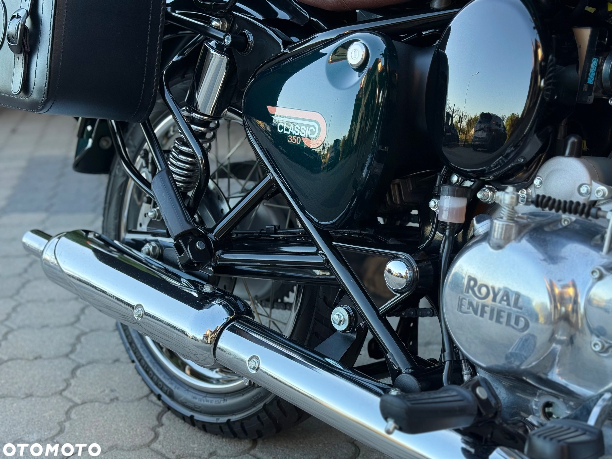 Royal Enfield Classic - 15