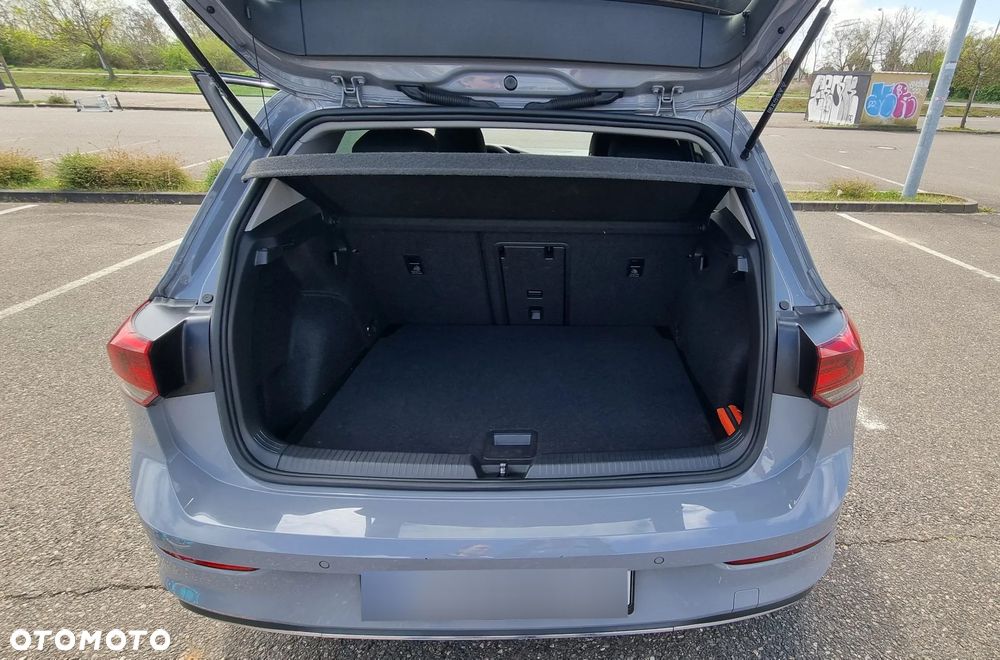 Volkswagen Golf 1.5 eTSI EVO Style DSG - 9