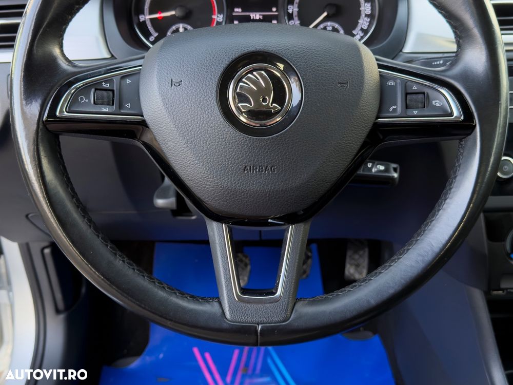 Skoda RAPID 1.0 TSI Active - 19