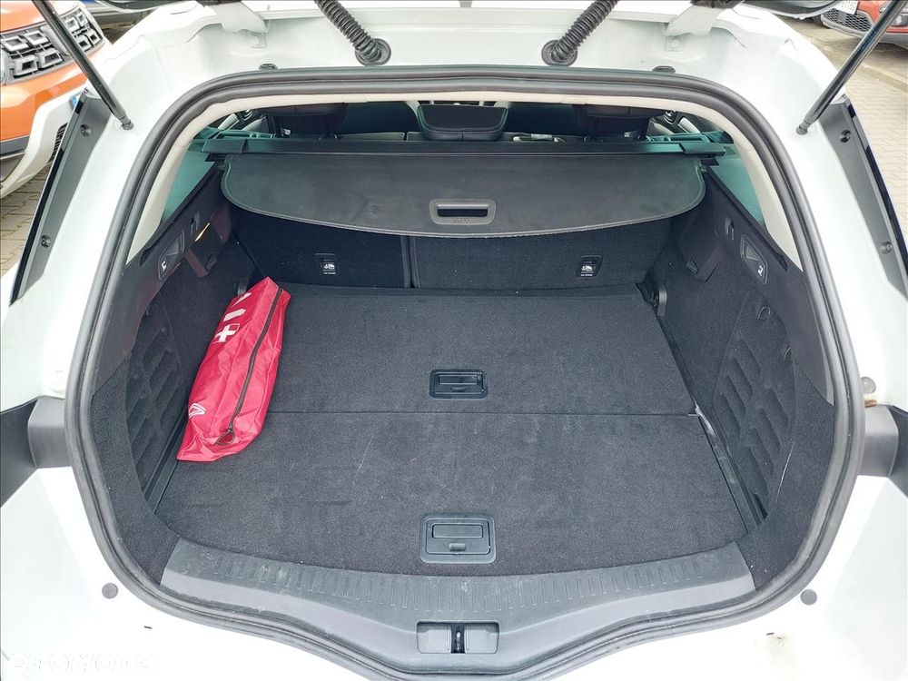 Renault Megane 1.5 Blue dCi Techno EDC - 18