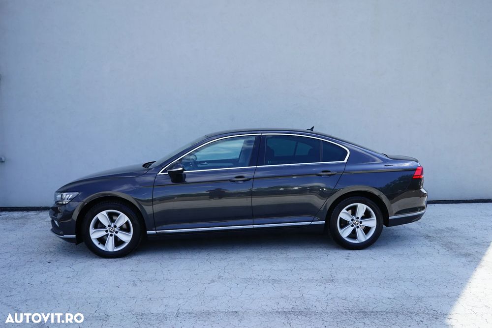 Volkswagen Passat 2.0 TDI DSG Highline - 3