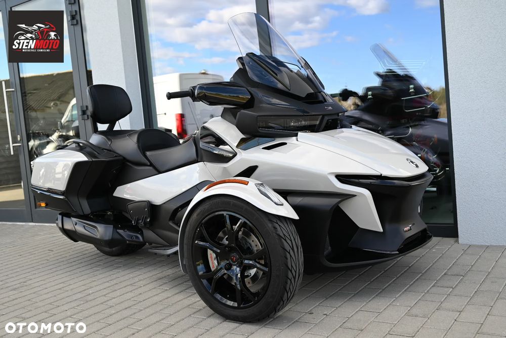 Can-Am Spyder - 2