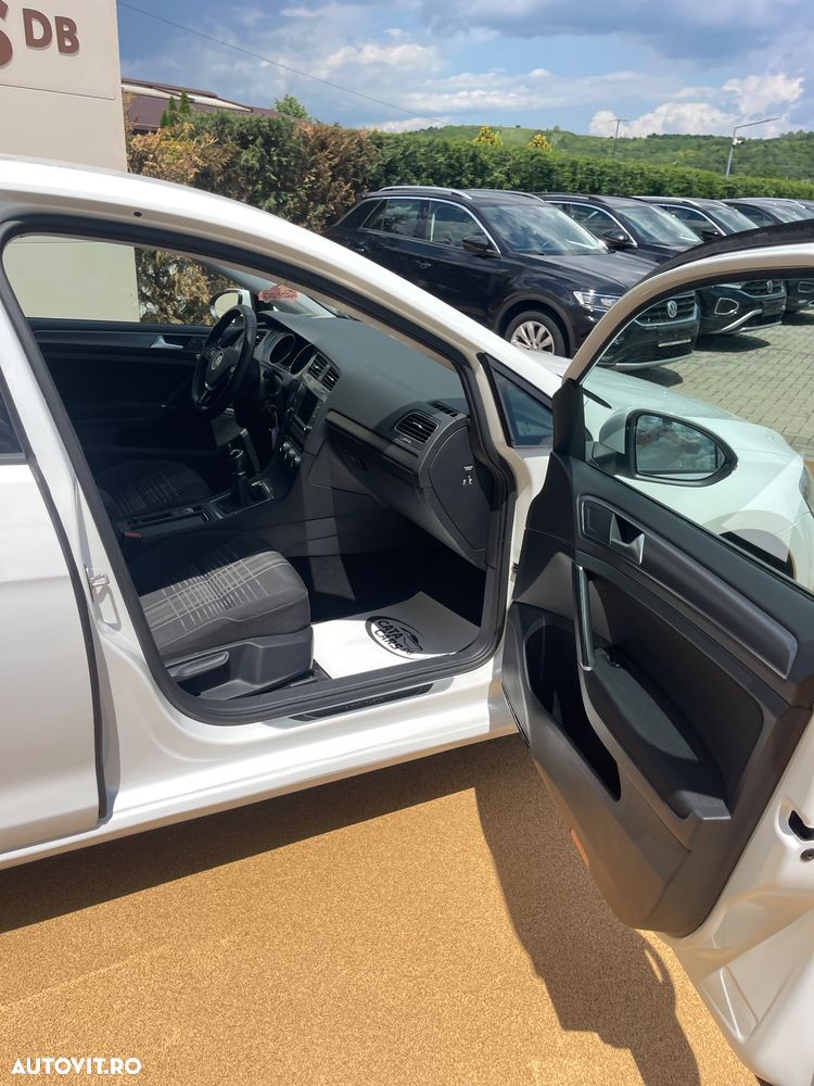 Volkswagen Golf 1.2 TSI BlueMotion Technology Lounge - 22