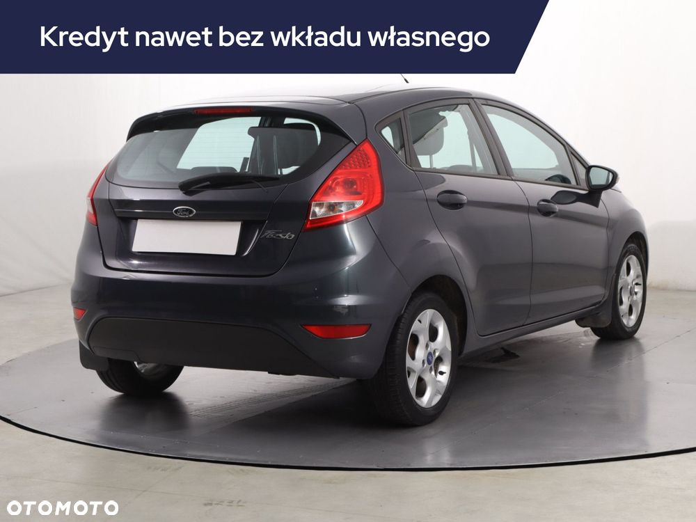 Ford Fiesta - 7