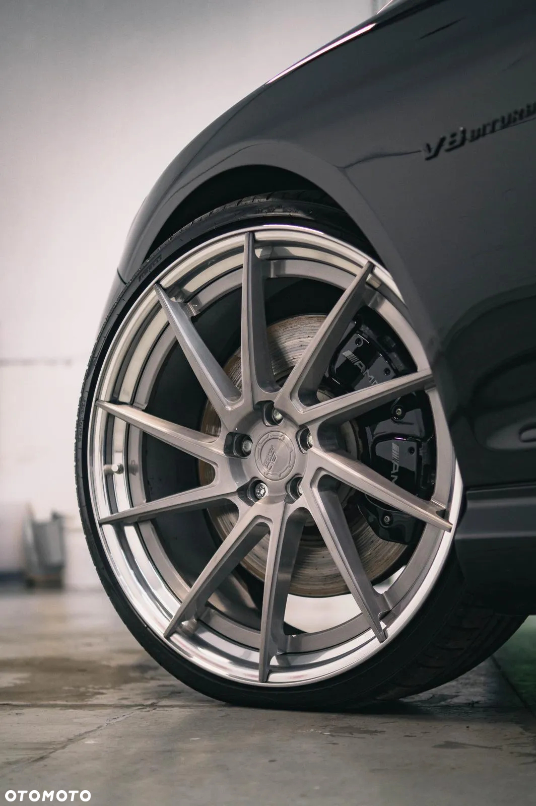 Mercedes-Benz CL 63 AMG 7G-TRONIC - 21