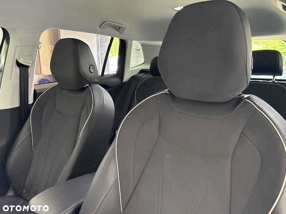 Volkswagen Tiguan 2.0 TDI Elegance DSG - 11