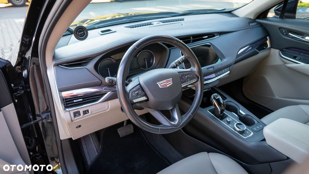 Cadillac XT4 - 20