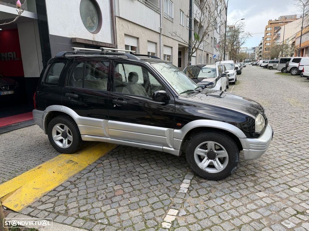 Suzuki Grand Vitara Metal Top 2.0 TDi - 3