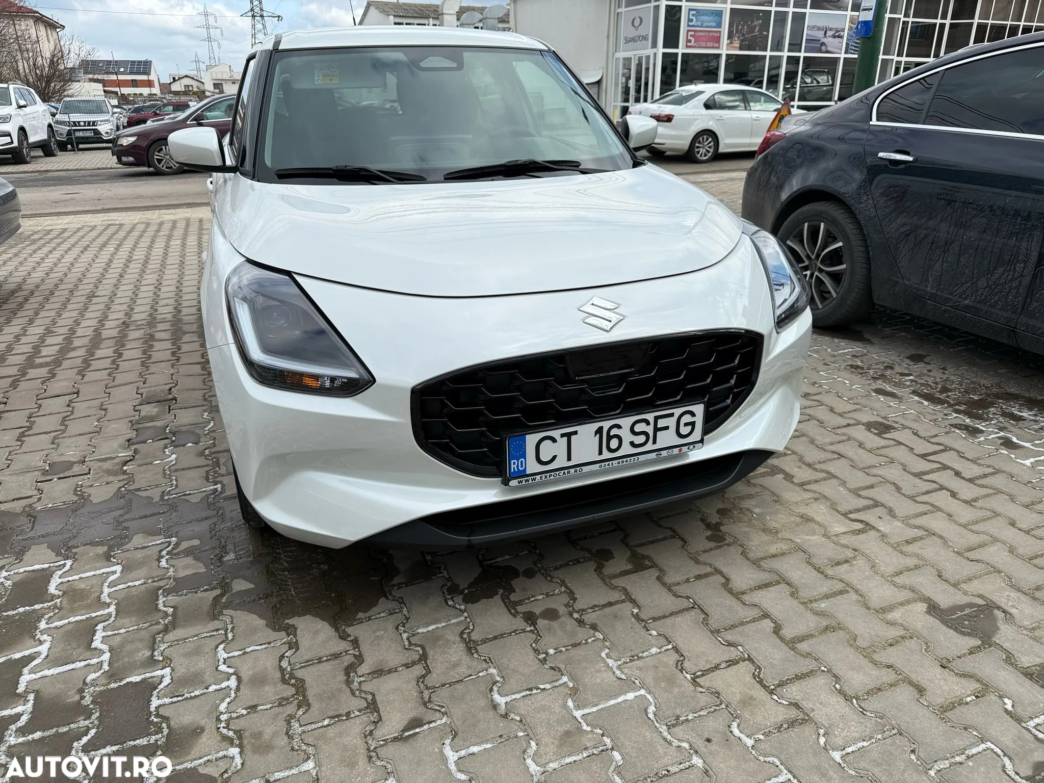 Suzuki Swift 1.2 Dualjet 12V MHEV Passion - 2