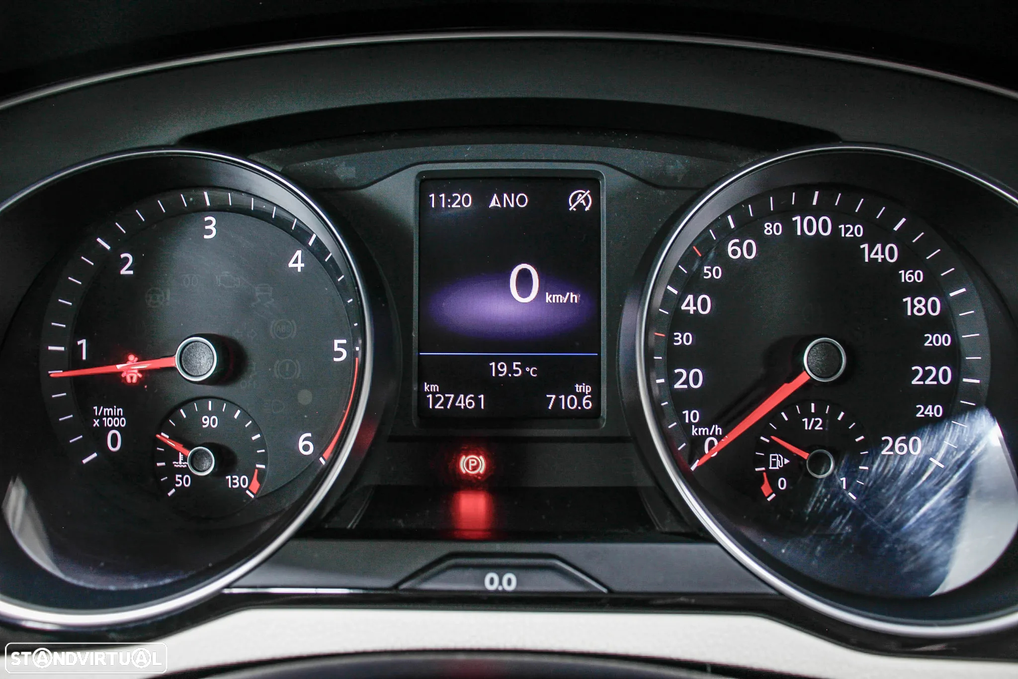 VW Passat Variant 2.0 TDi Highline - 34